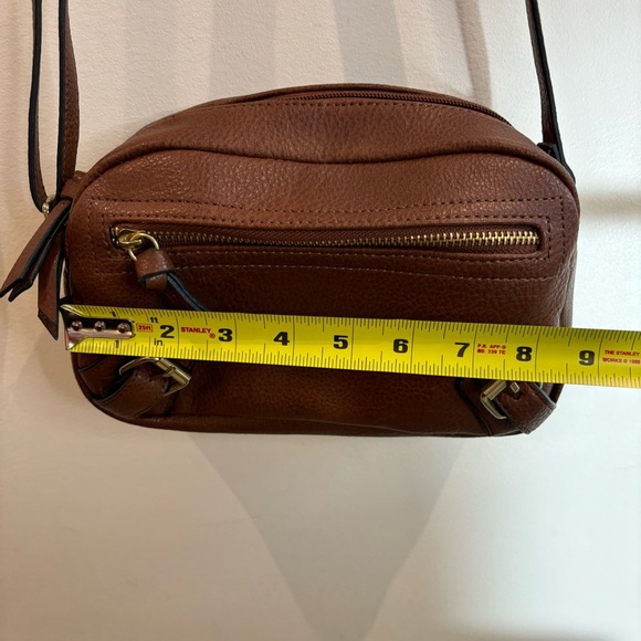 BUENO Small Leather Crossbody Zipper Closure Buckle Decoration Purse Bag - Picture 3 of 10